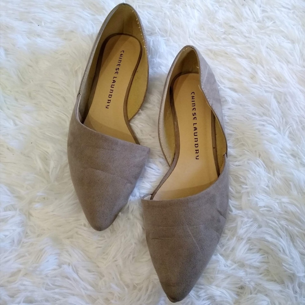 Tan Pointed Chinese Laundry Suede Flats Size 6